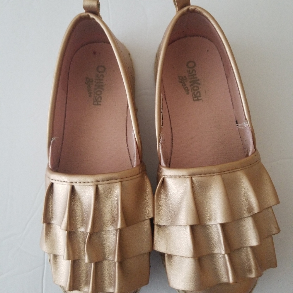 Girls Size 1 OshKosh Casual Slip On Shoes